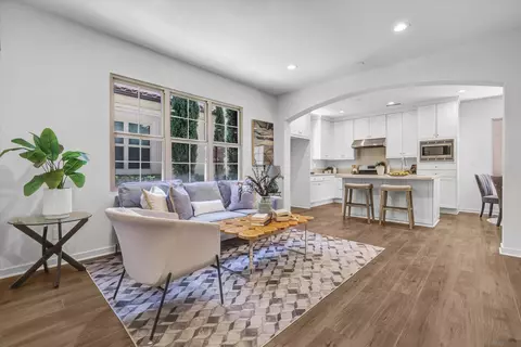 71 Kestrel, Irvine, CA 92618 photo 5