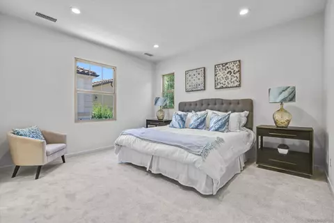71 Kestrel, Irvine, CA 92618 photo 21