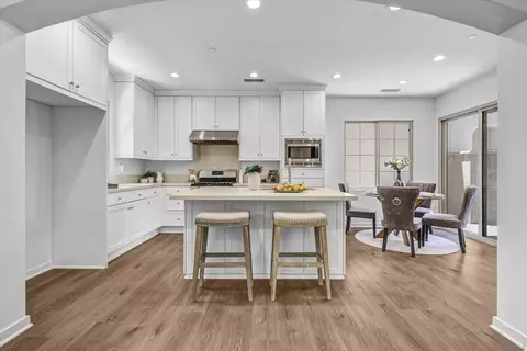 71 Kestrel, Irvine, CA 92618 photo 8