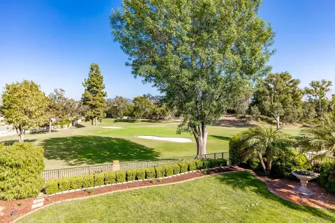 1910 Vineyard Ave, Vista, CA 92081