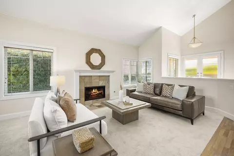 1910 Vineyard Ave, Vista, CA 92081 photo 5