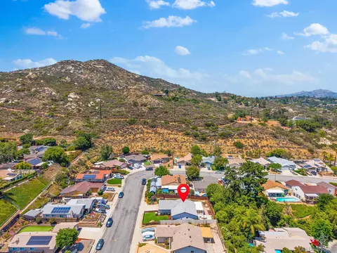 View/Area - 14721 Jeff Park Ln, Poway, CA 92064 photo 5 of 6