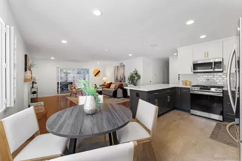 Dining - 14721 Jeff Park Ln, Poway, CA 92064 photo 1 of 1