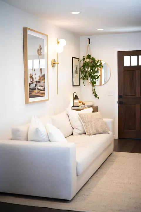 Entry Way - 4218 Hamilton St, San Diego, CA 92104 photo 2 of 4