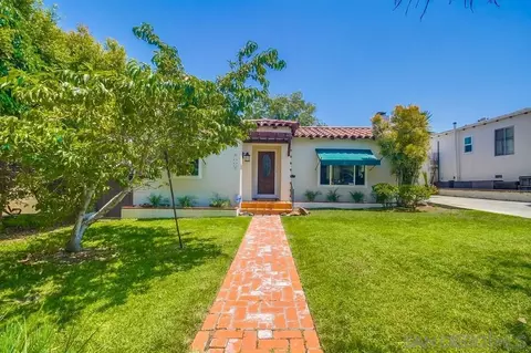 309-11 E Ave, Coronado, CA 92118