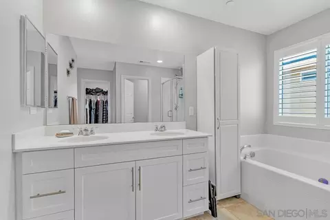 8612 Comiskey Way, Santee, CA 92071 photo 32