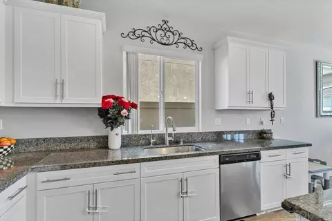 8612 Comiskey Way, Santee, CA 92071 photo 15