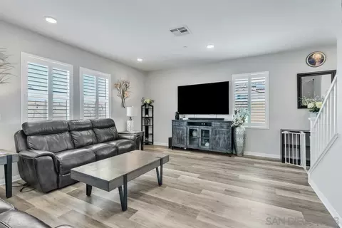 8612 Comiskey Way, Santee, CA 92071 photo 5