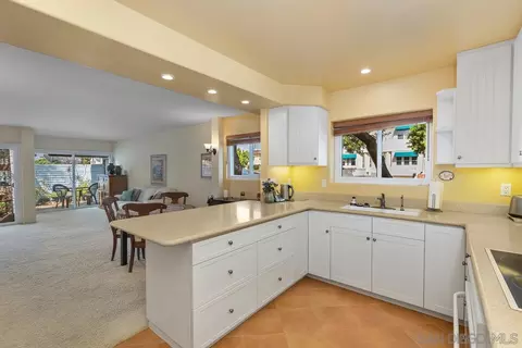 744 Olive Ave, Coronado, CA 92118