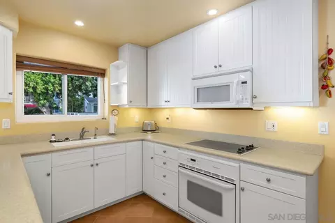 Kitchen - 744 Olive Ave, Coronado, CA 92118 photo 3 of 3