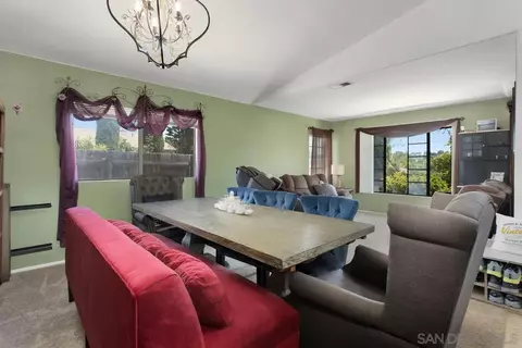 Dining - 577 Grapevine Ct, Vista, CA 92083 photo 1 of 1