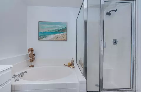 Bath - 5030 Codorniz #28, Oceanside, CA 92057 photo 4 of 4