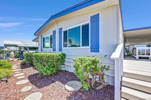 275 Bright Creek Ln, Oceanside, CA 92056 photo 29