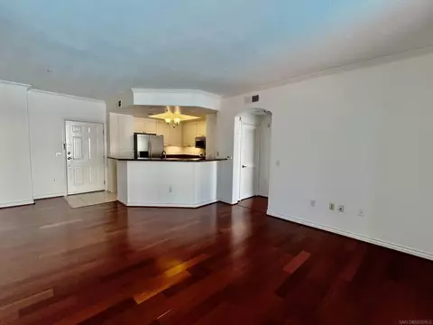 Living - 9263 Regents Rd #B208, La Jolla, CA 92037 photo 2 of 3