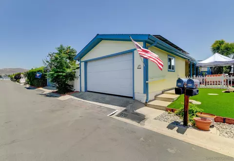 9255 N Magnolia Ave #270, Santee, CA 92071