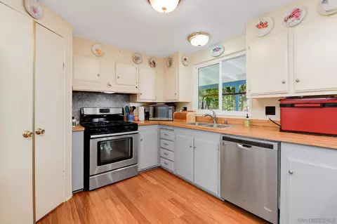 Kitchen - 9255 N Magnolia Ave #270, Santee, CA 92071 photo 1 of 3