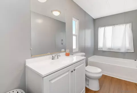 Bath - 9255 N Magnolia Ave #270, Santee, CA 92071 photo 1 of 3