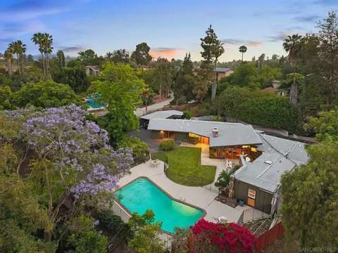 View/Area - 4936 Alzeda Dr, La Mesa, CA 91941 photo 4 of 5