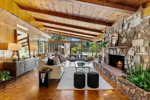 Living - 4936 Alzeda Dr, La Mesa, CA 91941 photo 1 of 4