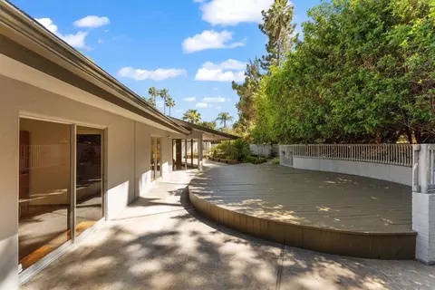 Exterior - 4936 Alzeda Dr, La Mesa, CA 91941 photo 3 of 9