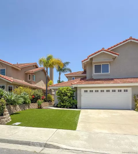 2241 Summerhill Dr, Encinitas, CA 92024