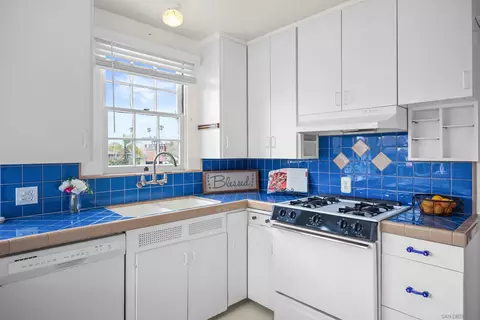 1205 Park Row, La Jolla, CA 92037 photo 15
