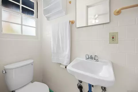 1205 Park Row, La Jolla, CA 92037 photo 45