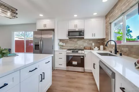4754 Dauer Ave, La Mesa, CA 91942 photo 22