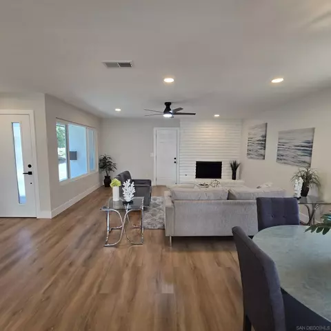 4754 Dauer Ave, La Mesa, CA 91942 photo 9