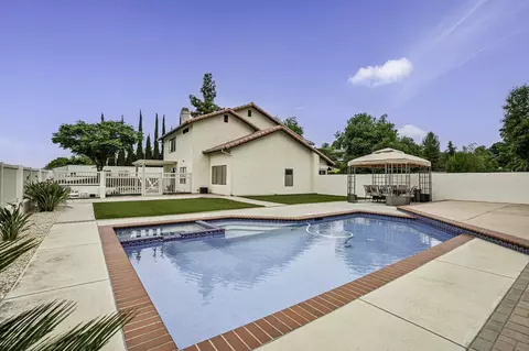Exterior - 14051 Fiddletown Rd, Poway, CA 92064 photo 8 of 11