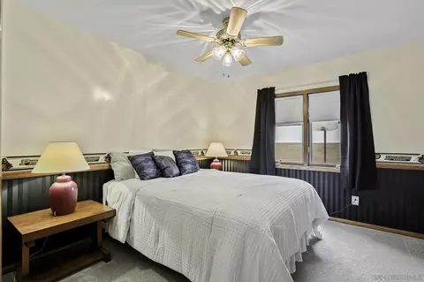 Bedroom - 14051 Fiddletown Rd, Poway, CA 92064 photo 1 of 7
