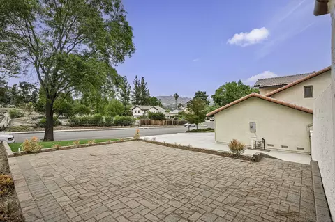 Exterior - 14051 Fiddletown Rd, Poway, CA 92064 photo 5 of 11