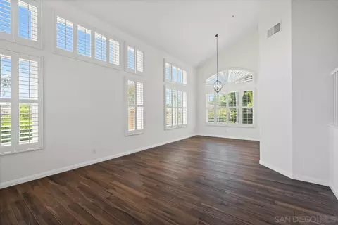 Living - 9312 Francis Dr, Spring Valley, CA 91977 photo 2 of 3