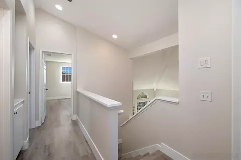 Entry Way - 29756 Via La Vida, Temecula, CA 92591 photo 2 of 2