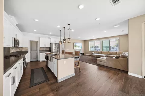 Kitchen - 1796 Starlight Ave, Beaumont, CA 92223 photo 1 of 2