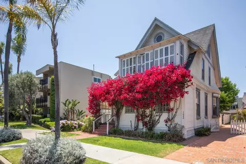 Exterior - 1022 Park Pl, Coronado, CA 92118 photo 3 of 12