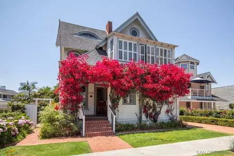 1022 Park Pl, Coronado, CA 92118