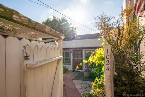 Exterior - 1022 Park Pl, Coronado, CA 92118 photo 11 of 12