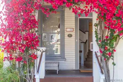 Exterior - 1022 Park Pl, Coronado, CA 92118 photo 4 of 12