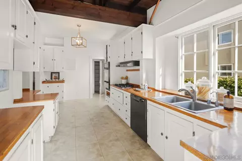 Kitchen - 1022 Park Pl, Coronado, CA 92118 photo 3 of 3