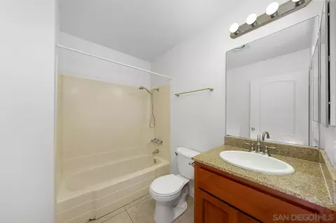 3557 Kenora Dr #33, Spring Valley, CA 91977 photo 9