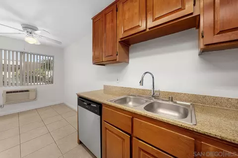 3557 Kenora Dr #33, Spring Valley, CA 91977 photo 4