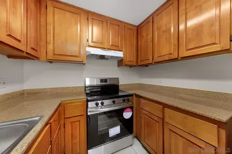 3557 Kenora Dr #33, Spring Valley, CA 91977 photo 2