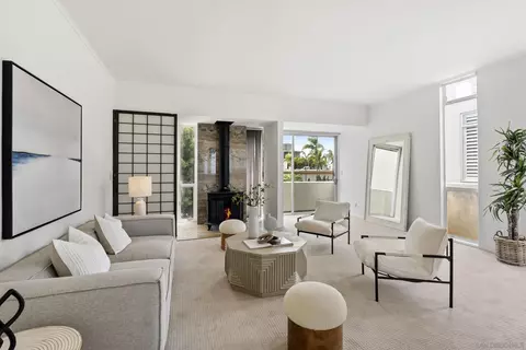Living - 1229 Roslyn Ln, La Jolla, CA 92037 photo 1 of 9