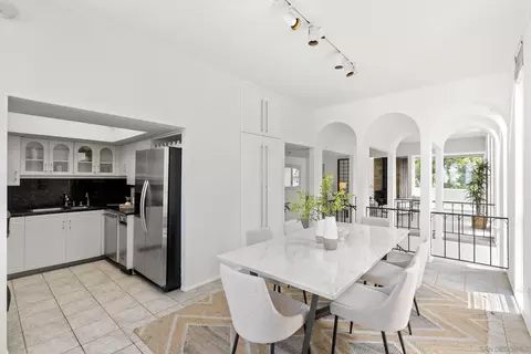 Dining - 1229 Roslyn Ln, La Jolla, CA 92037 photo 10 of 10
