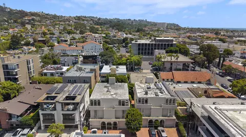 View/Area - 1229 Roslyn Ln, La Jolla, CA 92037 photo 8 of 18