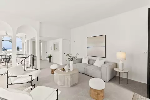 Living - 1229 Roslyn Ln, La Jolla, CA 92037 photo 5 of 9