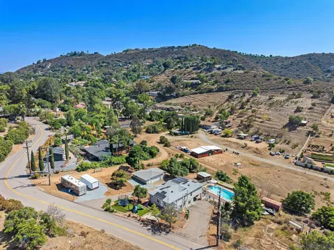 View/Area - 9050 Westhill Rd, Lakeside, CA 92040 photo 13 of 18