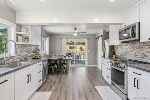 Kitchen - 9050 Westhill Rd, Lakeside, CA 92040 photo 1 of 4