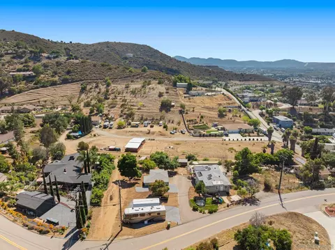View/Area - 9050 Westhill Rd, Lakeside, CA 92040 photo 8 of 18